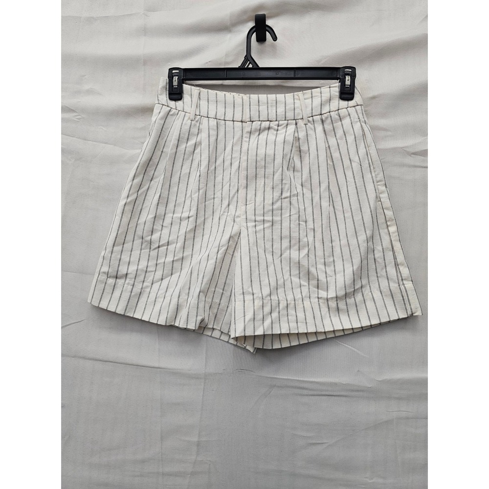 A New Day Womens Striped High Rise Shorts Cream Cotton Blend Casual Size 8